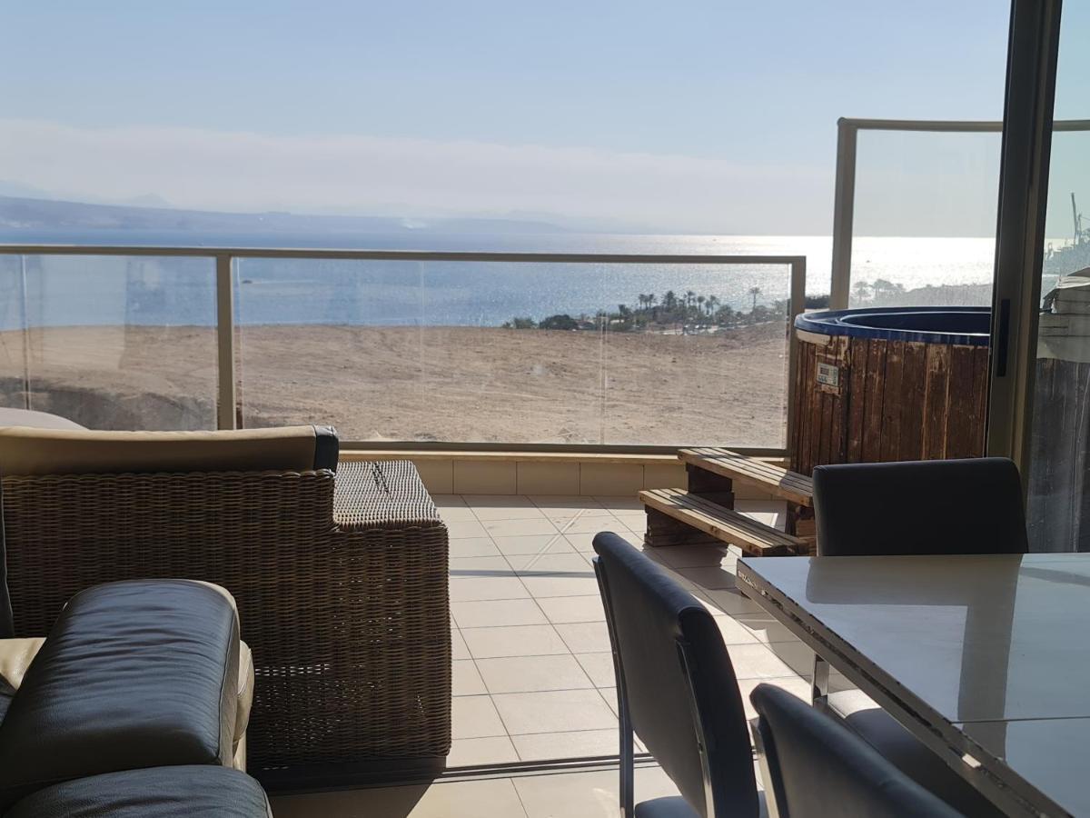 Top-Luxury Exclusive Аpt With Jacuzzi In Front Of The Sea Eilat Exterior foto