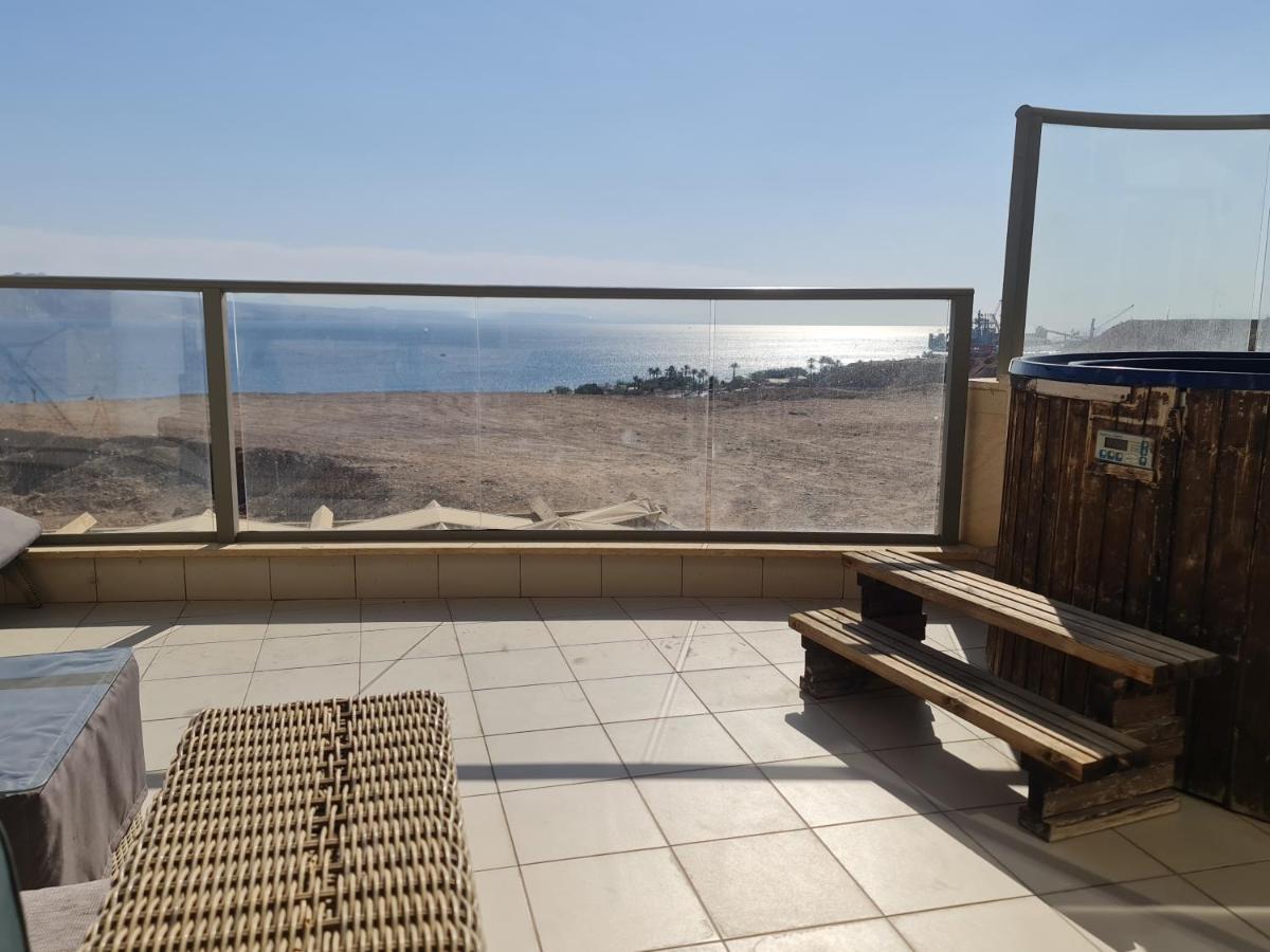 Top-Luxury Exclusive Аpt With Jacuzzi In Front Of The Sea Eilat Exterior foto